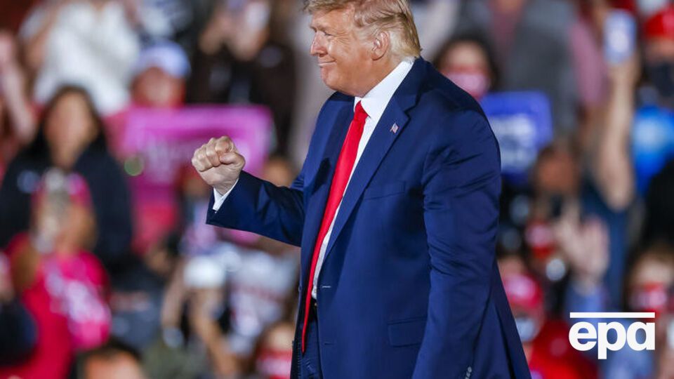 Трамп спробував принизити Байдена на мітингу