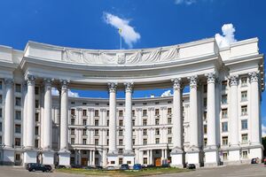 МЗС України роз'яснило ситуацію з польотами американських авіакомпаній