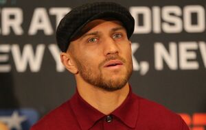 Ломаченко проиграл три чемпионских пояса