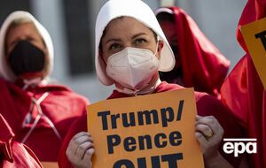 В США прошел женский марш против переизбрания Трампа. Фоторепортаж