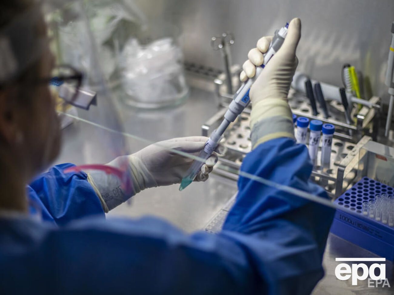 COVID-19 в мире болеет уже 39,7 млн человек