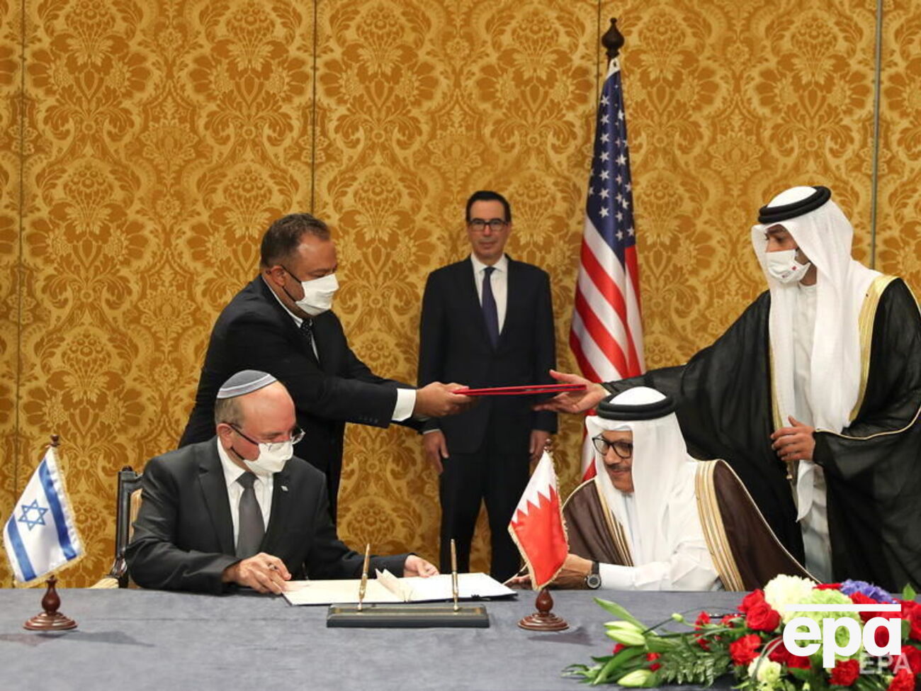 Бахрейн и Израиль договорились продвигать "стратегическую повестку мира и процветания на Ближнем Востоке"