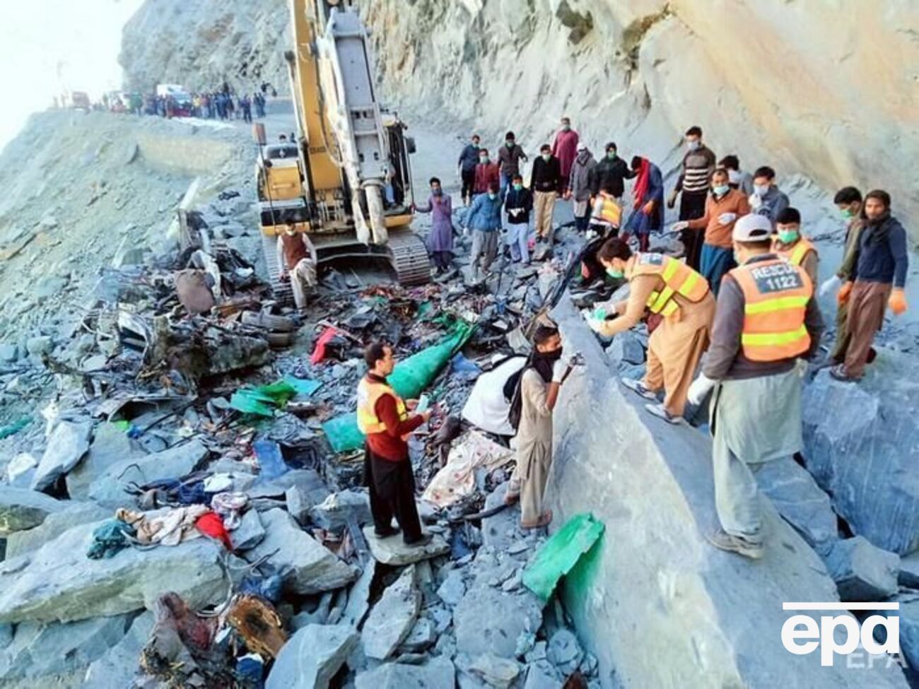 В автобусі були жінки та діти