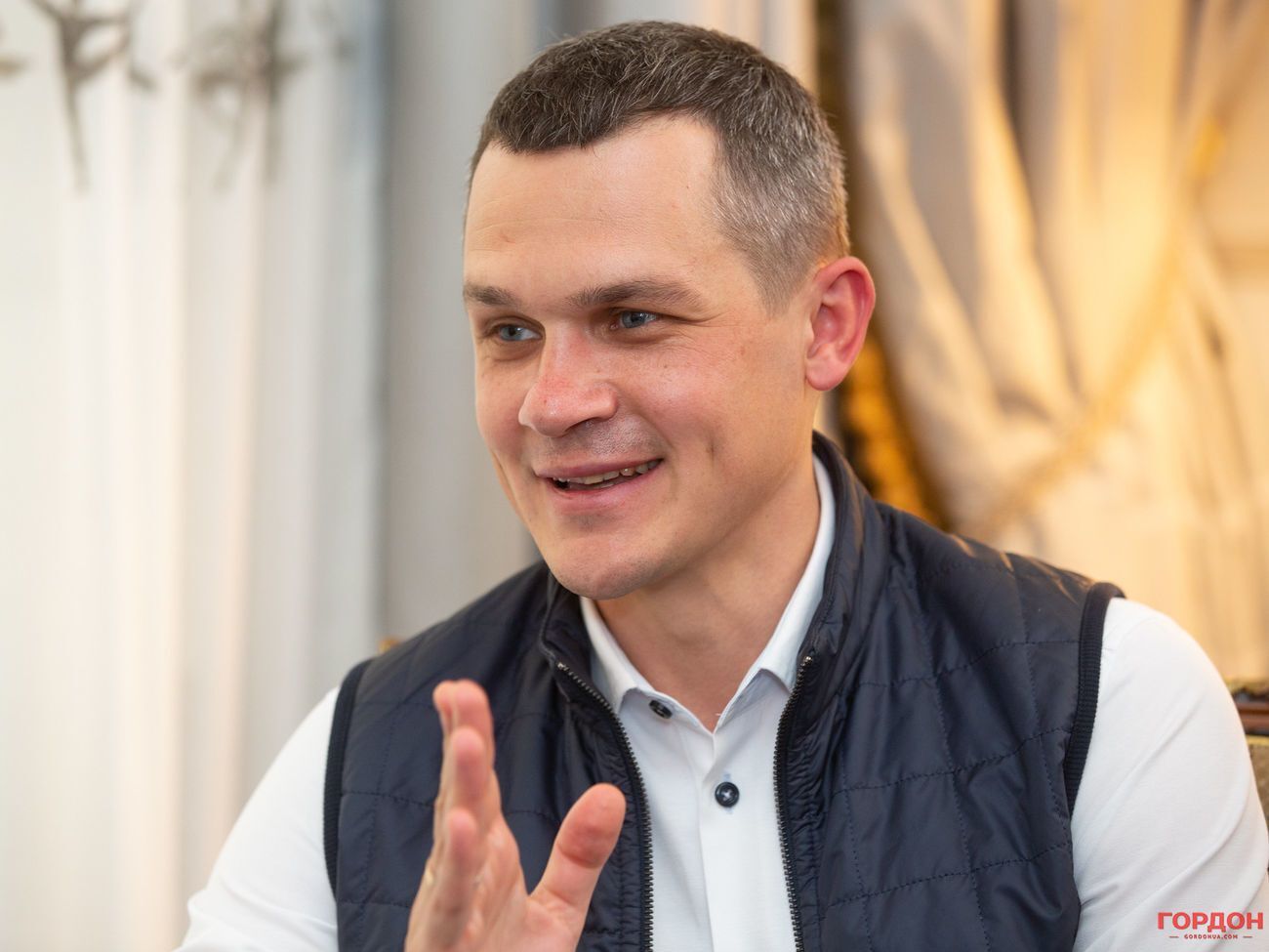 Слухи о своем снятии с должности Кучер назвал инсинуациями