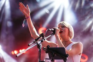 Співачка народила сина у травні 2020 року