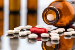 Клиническую часть исследования "Дарница", как правило, проводит в Украине, а далее передает биологические материалы в европейские лаборатории, рассказали в компании