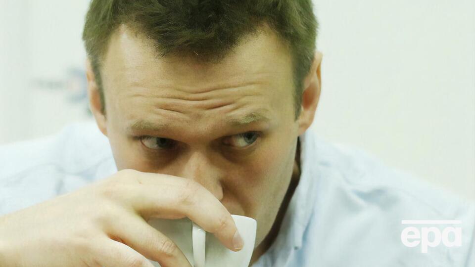 Діяльності Навального не схвалює половина опитаних