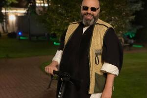 Фадєєв упав із самоката, долаючи трамплін