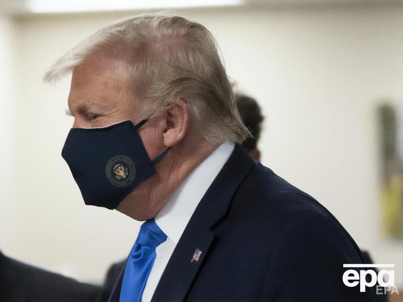 Трамп, по словам врача, чувствует себя хорошо