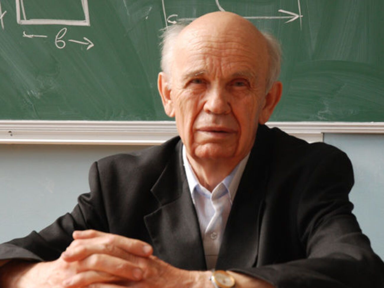 Шкелев&nbsp;был деканом факультета промышленного и гражданского строительства&nbsp;25 лет