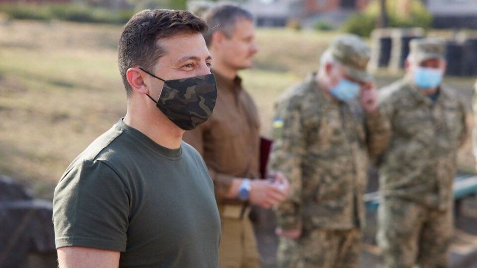 Зеленський, розповідаючи про амністію, сказав, що йдеться "про мільйони наших громадян, на чиїх руках немає крові і які зараз фактично самі перебувають у заручниках в окупанта"