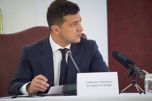 Зеленский: Все кризисы проходят, пройдет и этот. Мы выйдем из него сильнее