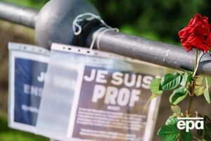 Профессора убили и обезглавили вечером 16 октября