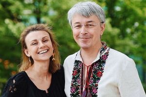 Анна та Олександр Ткаченки одружилися в січні 2015 року, а в жовтні в них народився син