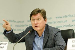 Зеленський болісно сприймає критику. Тому в посланні прагнув показати, що виконує свої обіцянки
