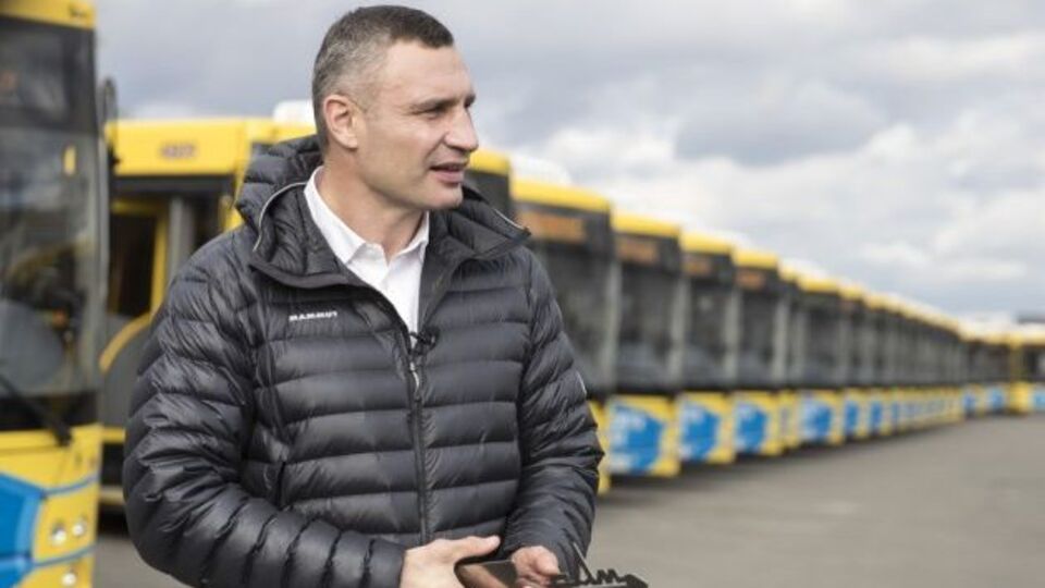 Віталій Кличко: Отримання нового транспорту великої місткості важливе і в ситуації пандемії – коли громадський транспорт має перевозити пасажирів тільки в кількості місць для сидіння