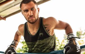 Ломаченко провел 12 раундов в бою с Лопесом