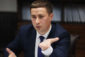 Роман Лещенко: Залишилося дуже мало – приблизно 2 млн га ми передаємо в об'єднані територіальні громади, і залишається вільних 0,75 млн га