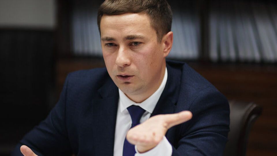 Роман Лещенко: Залишилося дуже мало – приблизно 2 млн га ми передаємо в об'єднані територіальні громади, і залишається вільних 0,75 млн га