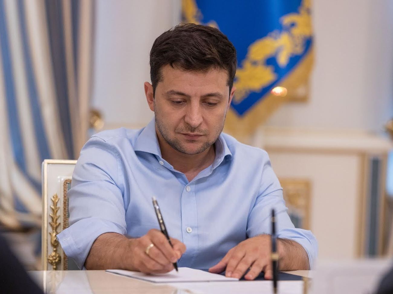 Зеленський: Матеріали розвідників &ndash; основа для прийняття важливих державних рішень