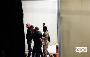 Среди заложников есть полицейские