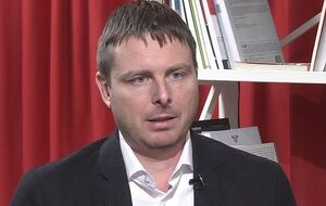 Марунич: В общем, жулики против жуликов воюют за влияние на строительном рынке