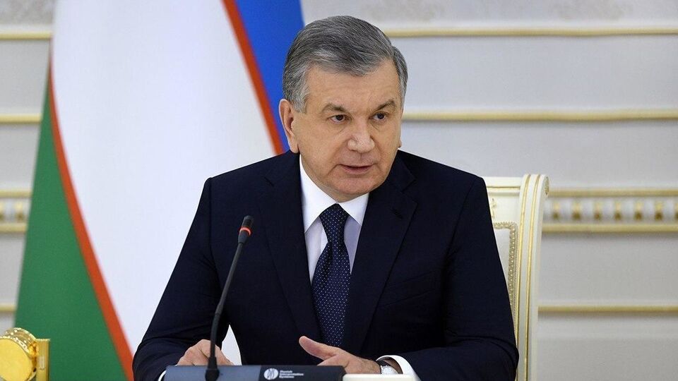 Мирзиеев предложил правительству утвердить концепцию развития узбекского языка до 2030 года