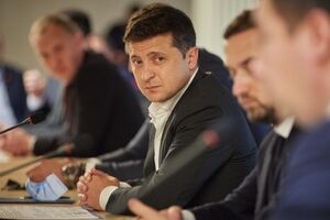Зеленский хочет задать украинцам пять вопросов