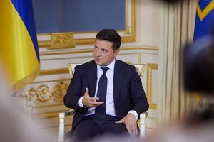 Зеленский: Пока надо признать, что экономика слабая