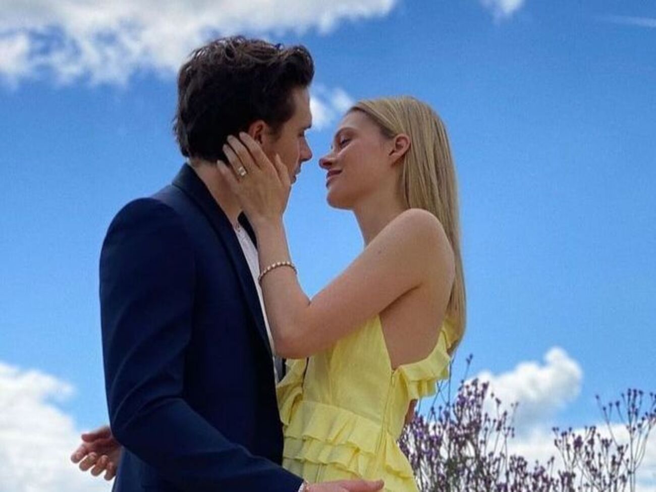 Бруклин Бекхэм сделал предложение Пельтц летом 2020 года