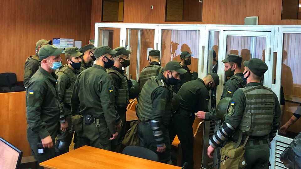 Повреждения удалось нанести себе шестерым арестованным