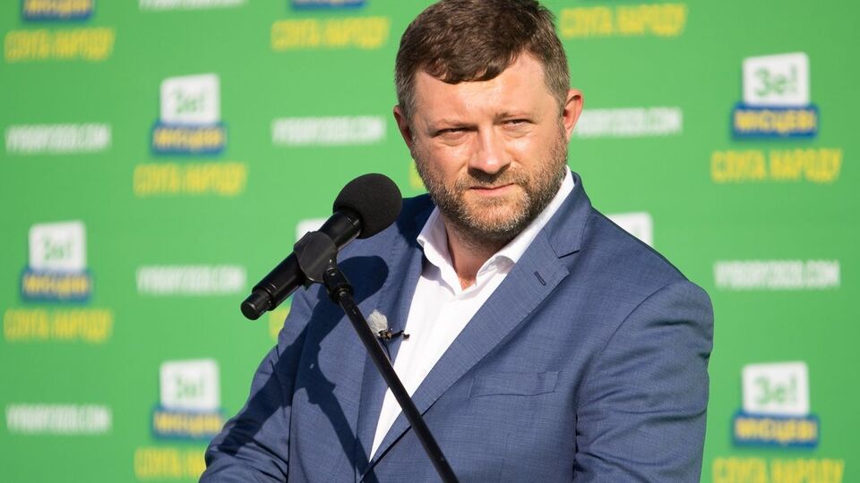 Корнієнко: Як ви знаєте, 80% хворих на COVID-19 переносять його в легкій формі. На жаль, мені не пощастило потрапити в ці 80% – перебіг хвороби був важким