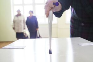 Призначення дострокових виборів у Киргизстані стало результатом протестів у Бішкеку