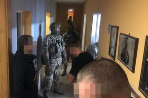В состав ОПГ входили бывшие и действующие правоохранители, заявили в прокуратуре