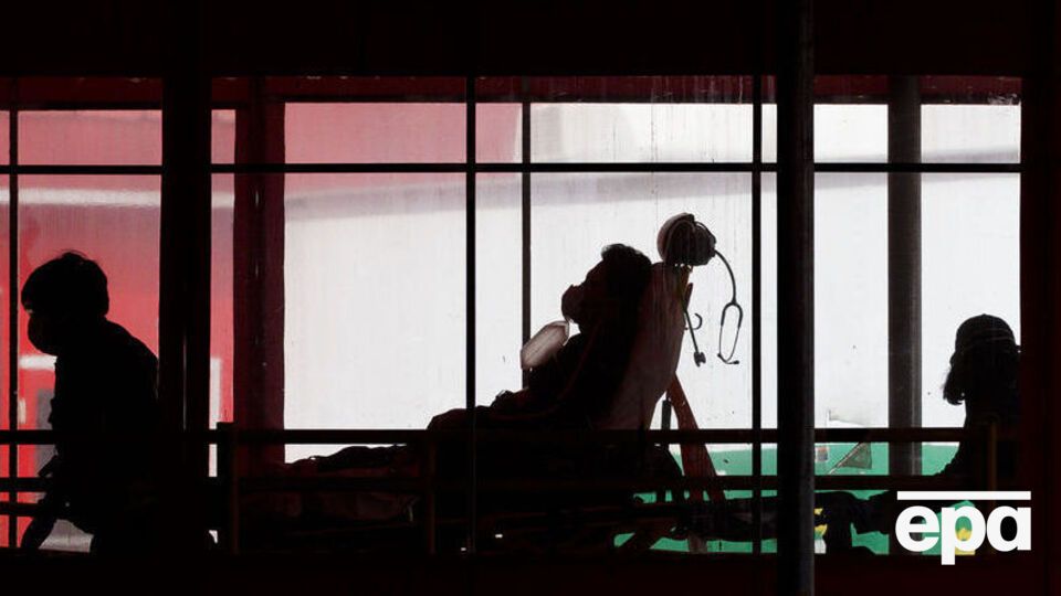 США посідають перше місце у світі за кількістю тих, хто заразився і помер від коронавірусу