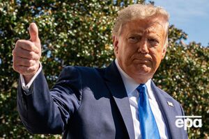 Трамп голосував особисто, спілкуючись із журналістами, він знову розкритикував голосування поштою