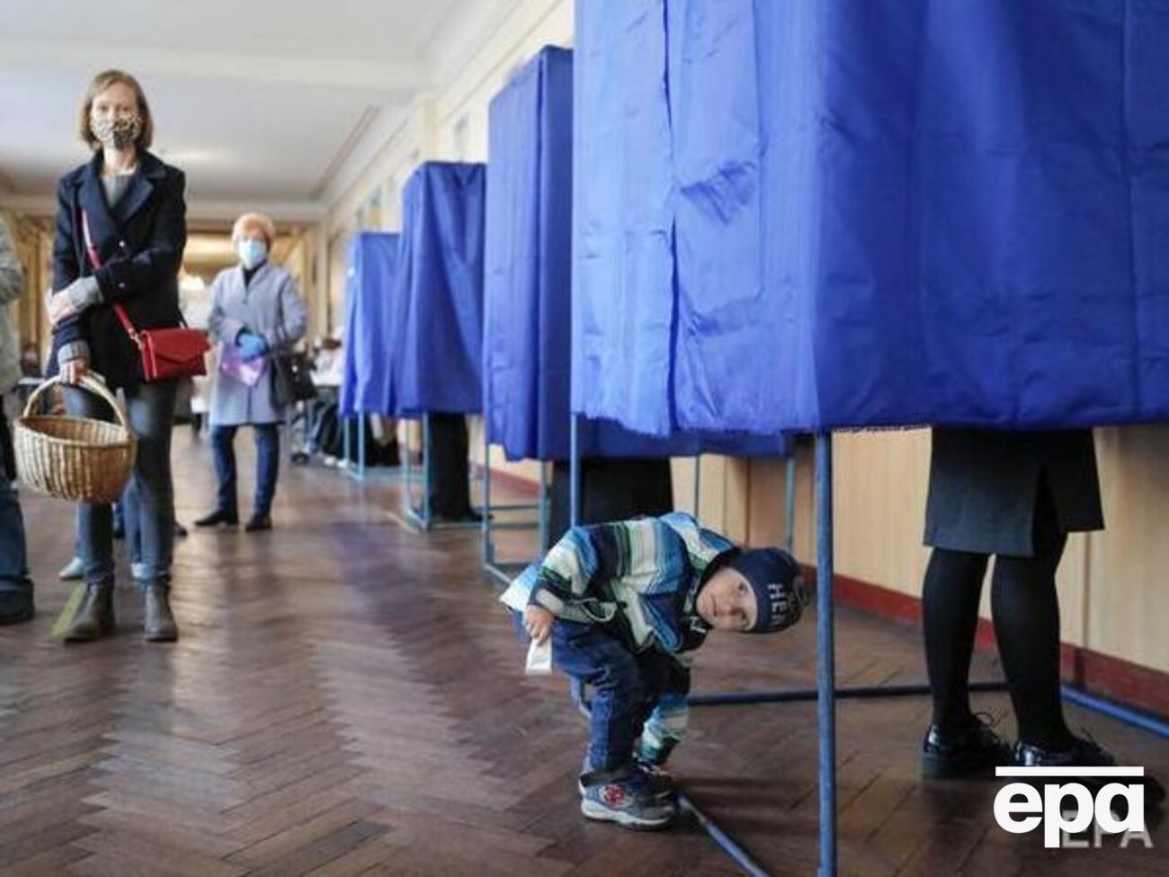 Сегодня в Украине проходят местные выборы