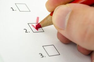 25 жовтня в Україні проводять місцеві вибори