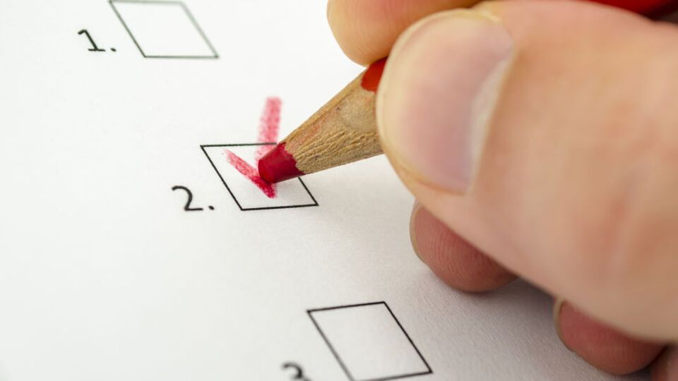 25 жовтня в Україні проводять місцеві вибори