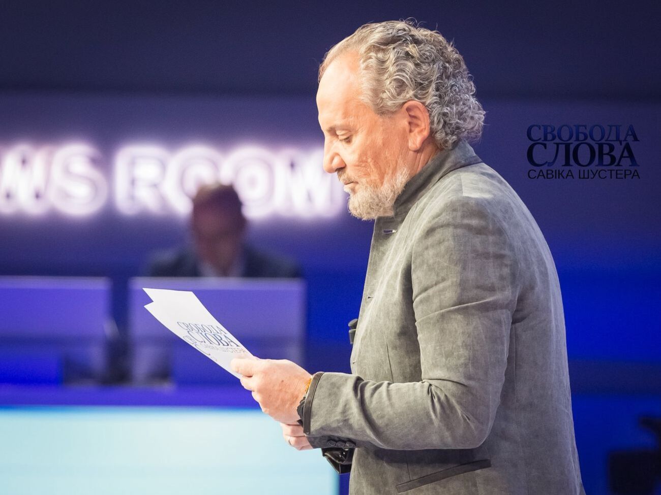 Сразу после закрытия избирательных участков в 20.00 Шустер объявит результаты экзит-поллов