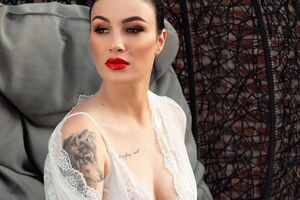 Приходько: Одну руку кладем на руль, а другой берем нашу грудь