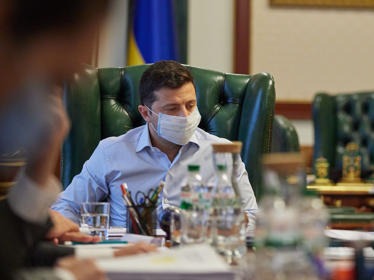 Зеленский провел селекторное совещание по теме COVID-19