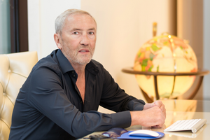 Черновецкому рекомендовали изложить иск на государственном языке