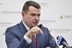 Суд вынес такое решение, рассматривая иск бывшего сотрудника НАБУ к Сытнику о незаконности его увольнения