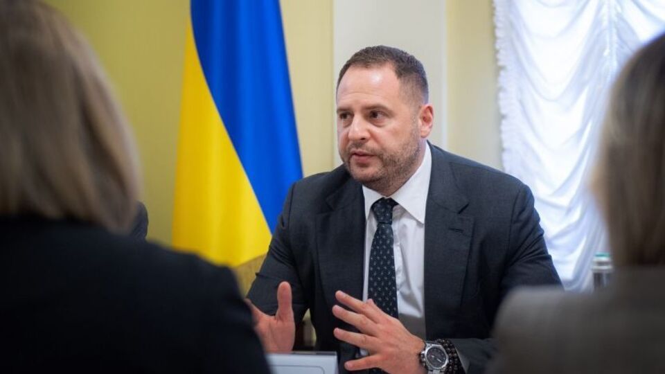 Єрмак (на фото) заявив, що президент "хоче спілкуватися – від людей на вулиці до міністрів і їхніх заступників"
