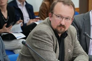 Граждан Беларуси внесли в портал электронных платежей как должников по услуге "содержание в специзоляторе". Такой себе авансовый платеж