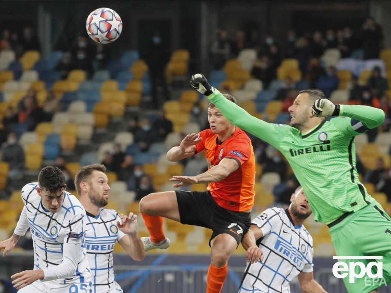 "Шахтер" после ничьей с&nbsp;"Интером" продолжает лидировать в группе B Лиги чемпионов