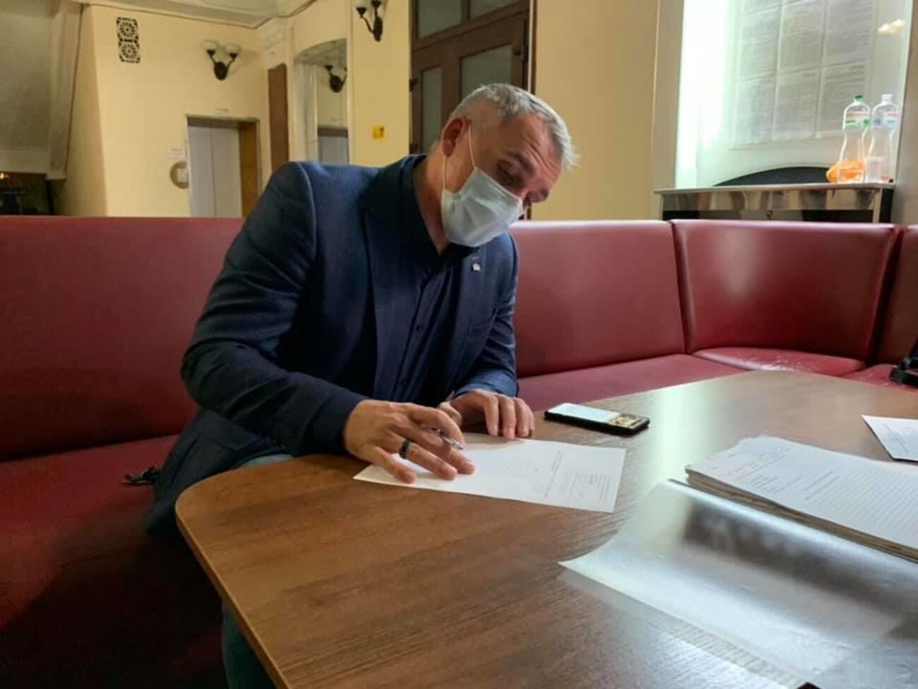 Сєнкевич підкреслив, що важливо зберегти робочі місця для населення