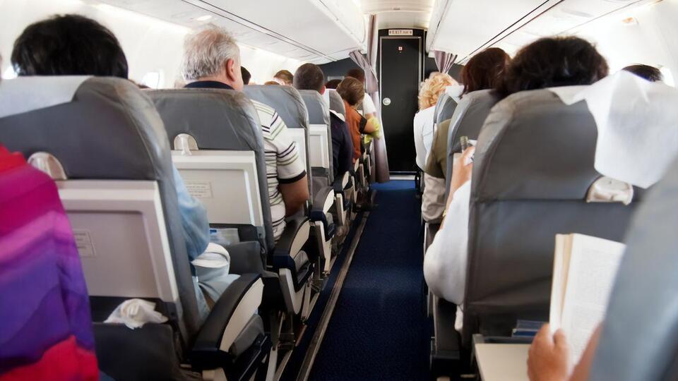 На борту літака було 13 жінок