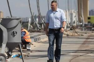 Klitschko: Arnie is winner